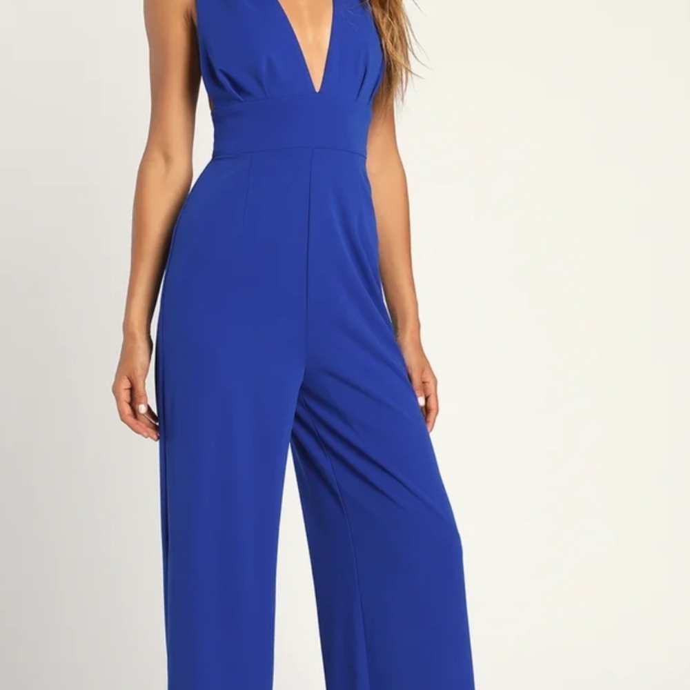 Royal Blue Jumpsuit with Plunging V-Neck Size 1xl💙💙 - Picture 6 of 15